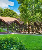 Ремонтные работы на территории конгресс-парка 